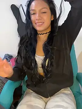 Charlotemonroe online show from 01-08-25, 07:56