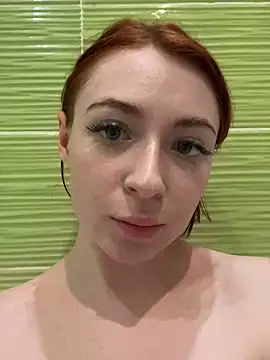 Cuteroxyfoxy online show from 02-17-25, 02:49