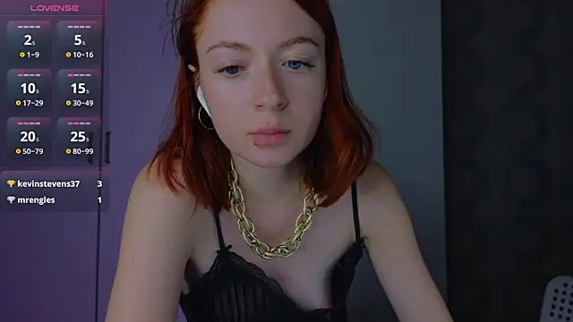Snapshot of Cuteroxyfoxy chatting on 07-16-26, 04:48 Cuteroxyfoxy online show from 07-16-26, 04:48