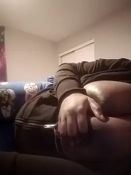 Snapshot of NastyFreakSeductive chatting on 03-15-25, 01:41 NastyFreakSeductive online show from 03-15-25, 01:41