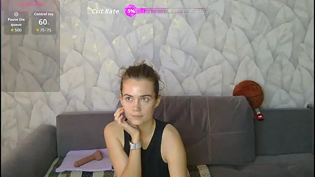 Snapshot of CurlyNed chatting on 09-27-25, 06:52 CurlyNed online show from 09-27-25, 06:52