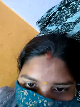 Snapshot of sweet_suman chatting on 04-06-26, 04:30 sweet suman online show from 04-06-26, 04:30