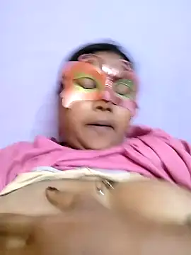 Snapshot of sweet_suman chatting on 01-01-25, 03:24 sweet suman online show from 01-01-25, 03:24