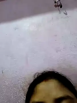 Snapshot of sweet_suman chatting on 05-09-26, 05:11 sweet suman online show from 05-09-26, 05:11