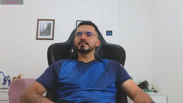 Massimoo 07 online show from 10-14-25, 05:35