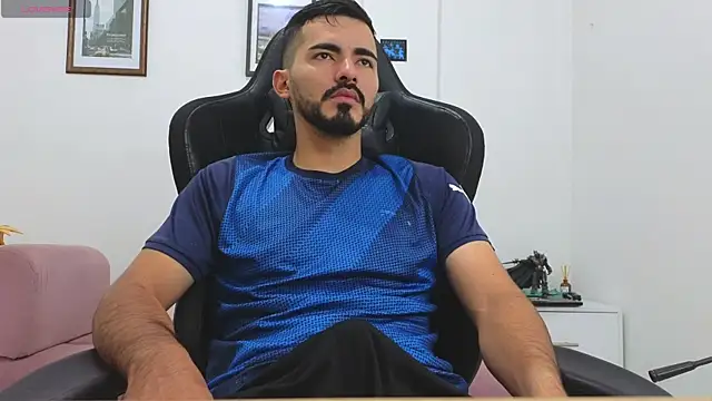 Massimoo 07 online show from 10-18-25, 03:14