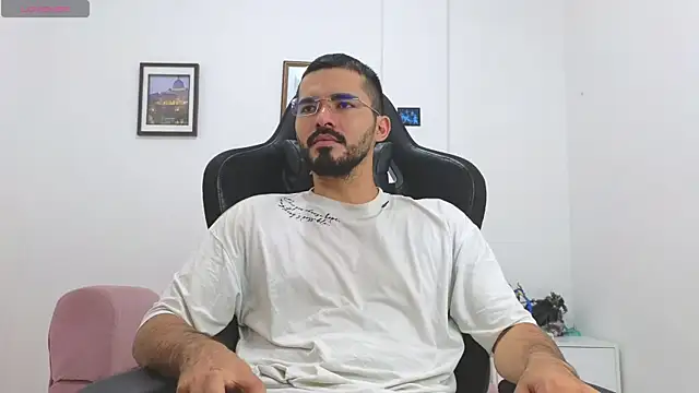 Massimoo 07 online show from 12-21-25, 07:48