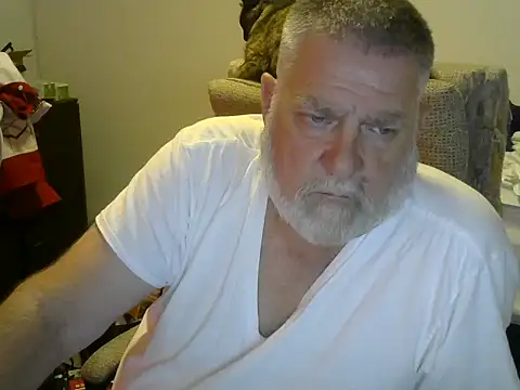 Snapshot of viejo_oso chatting on 10-08-25, 03:52 viejo oso online show from 10-08-25, 03:52