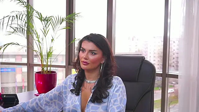 myakalifa online show from 03-17-25, 09:01