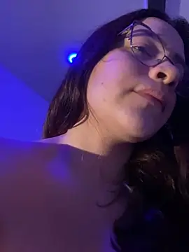 Snapshot of Sophia_cyrus11 chatting on 03-07-25, 12:48 Sophia cyrus11 online show from 03-07-25, 12:48