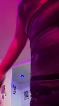 Sophia cyrus11 online show from 11-24-25, 10:43