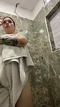 Sophia cyrus11 online show from 11-17-25, 09:52