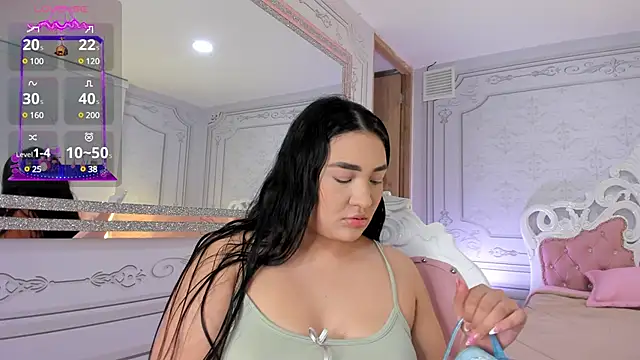 Snapshot of stefany_duque1_ chatting on 02-12-25, 03:29 stefany duque1  online show from 02-12-25, 03:29