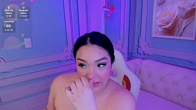 Snapshot of stefany_duque1_ chatting on 10-02-25, 03:21 stefany duque1  online show from 10-02-25, 03:21