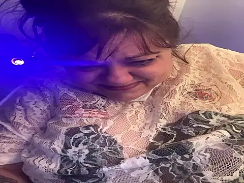 Luciouslouise72xh online show from 10-10-25, 12:17