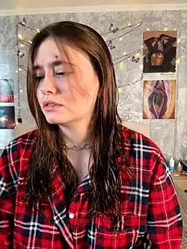 Sabrina shells online show from 11-23-25, 09:08