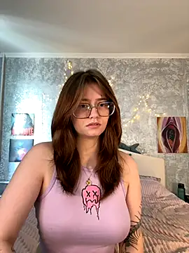 Sabrina shells online show from 09-10-25, 10:25