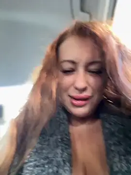 AndreaMood online show from 09-28-25, 02:07