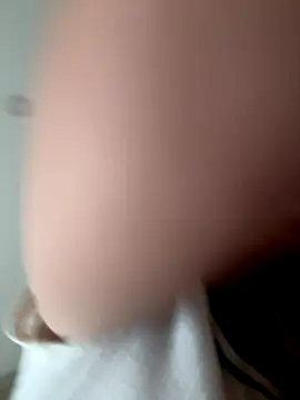 AndreaMood online show from 11-07-25, 01:54