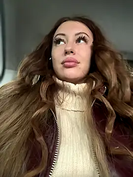 AndreaMood online show from 09-29-25, 07:04