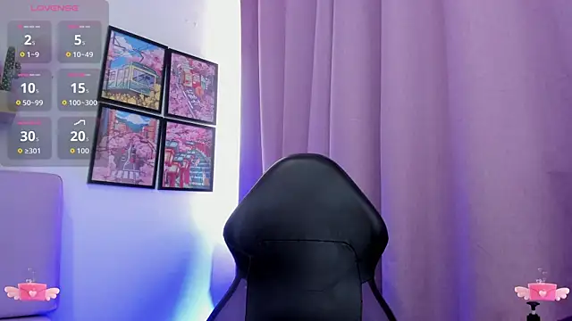 Carolina Burninng online show from 10-25-25, 06:41