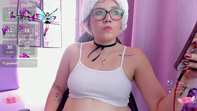 Carolina Burninng online show from 12-05-25, 05:11