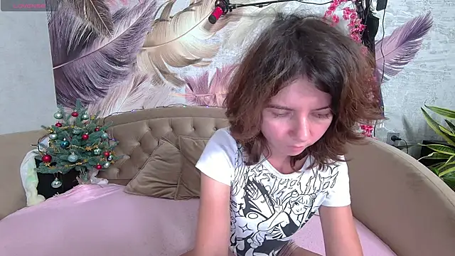 Anoraa online show from 12-19-25, 11:51