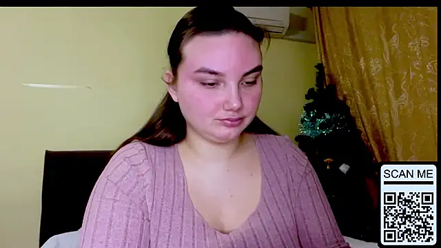 Snapshot of Dreamyblushfairy chatting on 02-09-26, 06:17 Dreamyblushfairy online show from 02-09-26, 06:17