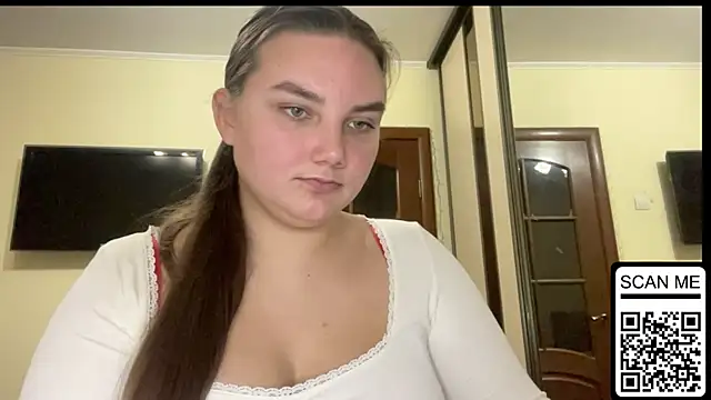 Snapshot of Dreamyblushfairy chatting on 11-17-25, 03:38 Dreamyblushfairy online show from 11-17-25, 03:38