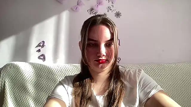 Snapshot of Dreamyblushfairy chatting on 03-18-25, 07:22 Dreamyblushfairy online show from 03-18-25, 07:22