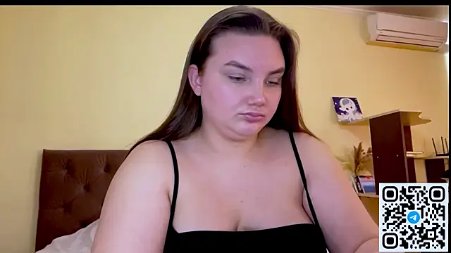 Dreamyblushfairy online show from 04-05-26, 03:19