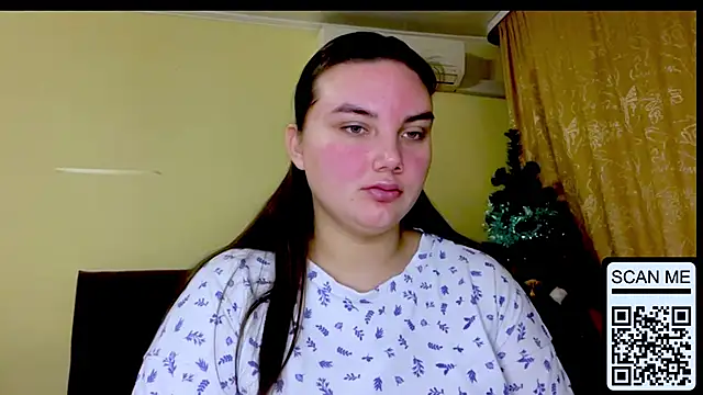 Snapshot of Dreamyblushfairy chatting on 02-06-26, 03:35 Dreamyblushfairy online show from 02-06-26, 03:35