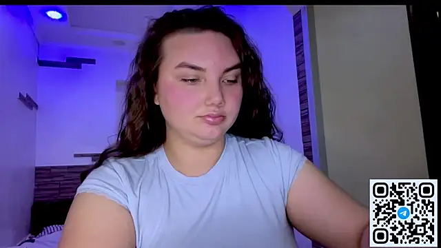 Dreamyblushfairy online show from 05-11-26, 07:10