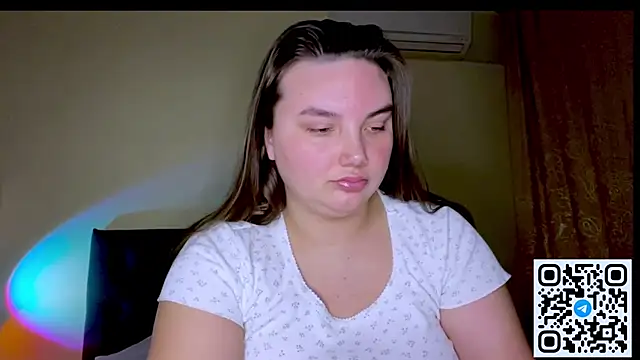 Dreamyblushfairy online show from 03-11-26, 07:19