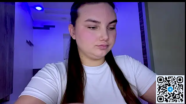 Dreamyblushfairy online show from 05-15-26, 10:24