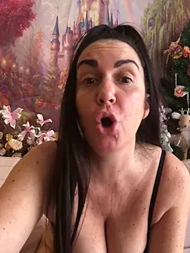 BELLAMORGANE1 online show from 01-18-26, 02:42