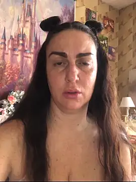 BELLAMORGANE1 online show from 02-06-26, 01:51