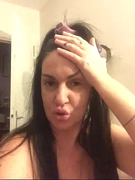 BELLAMORGANE1 online show from 03-19-26, 09:37