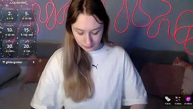 Haley Vixen online show from 12-14-25, 09:04