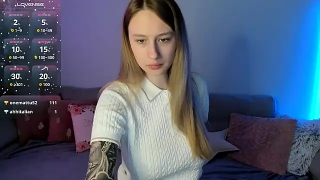 Haley Vixen online show from 04-22-26, 08:10
