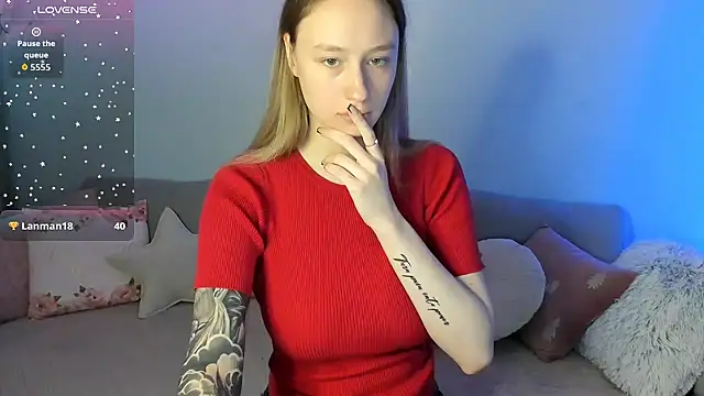 Haley Vixen online show from 04-28-26, 08:08