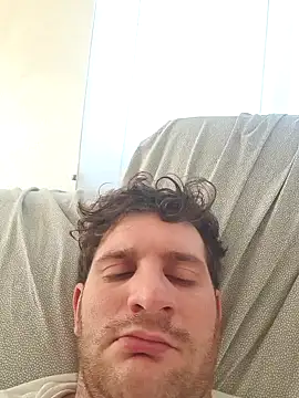 michemichemiche8 online show from 01-10-25, 09:23