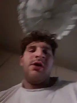 michemichemiche8 online show from 11-09-25, 09:24