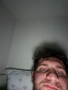 michemichemiche8 online show from 01-01-25, 04:39