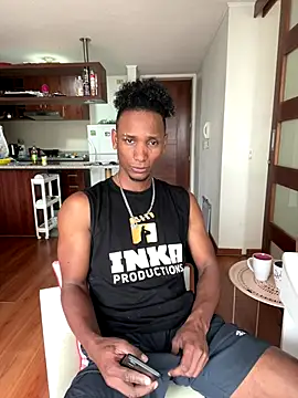 Snapshot of StarSex22 chatting on 09-10-25, 04:17 StarSex22 online show from 09-10-25, 04:17