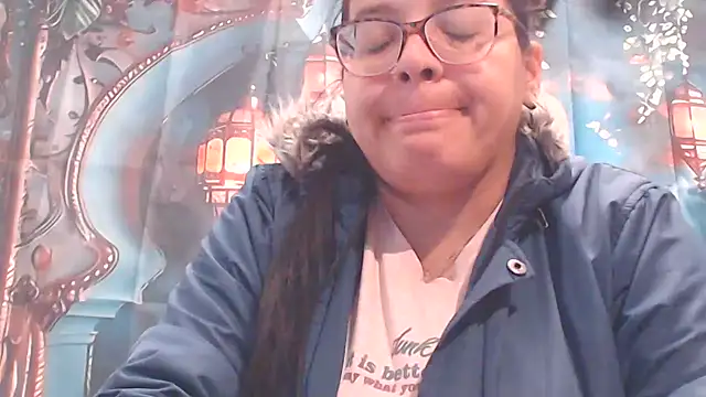 Tanyabigtits online show from 11-19-25, 02:06