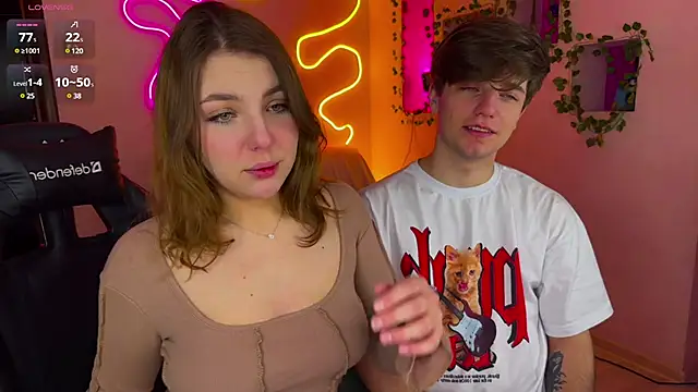 RobertAndLinela online show from 03-06-25, 03:13