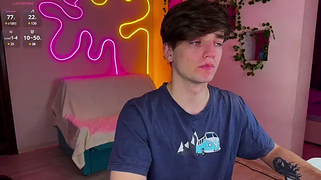 RobertAndLinela online show from 03-04-25, 10:24