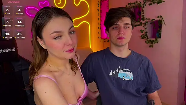 RobertAndLinela online show from 03-16-25, 05:17