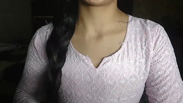 Snapshot of Somiya87 chatting on 02-24-26, 06:31 Somiya87 online show from 02-24-26, 06:31